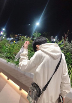 ふー いず そーま_ ?¿