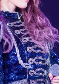  ︎︎ ︎︎最 後 の 歌 姫  ‘’