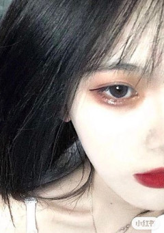 鬼邪高紅一点