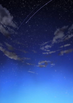 魔法使い、人間の世界に来ました
