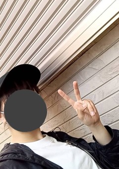 - ̗̀  𝐩𝐫𝐨𝐟𝐢𝐥𝐞   ̖́-