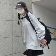 　黒 川 星 來 