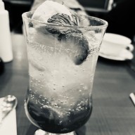 黒神羚さんのアイコン画像