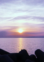 夜明けの太陽