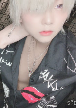 ホスト(推し)に恋してしまった件💭