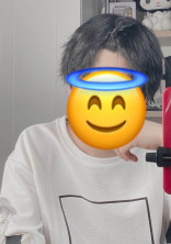 二人だけ。