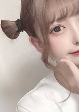 大人気女性YouTuber?!