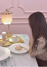 ㍻ 跳 の 紅 一 点