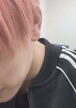 卍な先生。