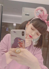 ストの女の子は …