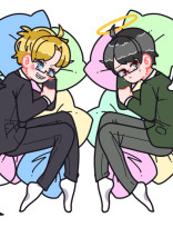 ٩(・∀・)٩