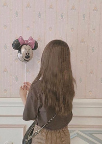 な に わ が ー る 。