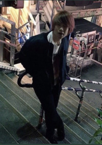 ツンデレな赤髪さん