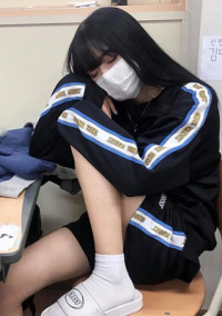 紅 一 点 、 ガ チ で お 勉 強 し ま す !!