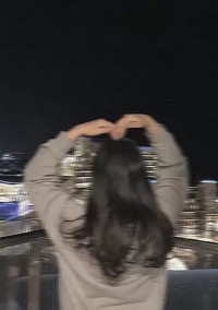 嫌 わ れ 者 。