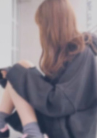 J U M P i n g g i r l は 男 装 中 .