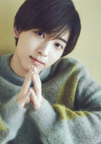 中村嶺亜と病み少女