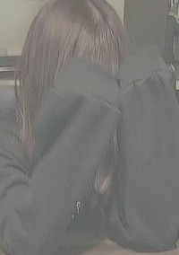 消 え た 深 紅 の 彼 女.