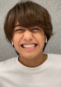 ねぇ。あなたの心には誰がいるの?