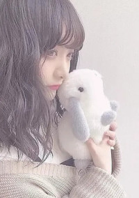 最年長の彼女やってます