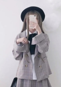 苺 女 子 の 𝙄𝙣𝙨𝙩𝙖𝙜𝙧𝙖𝙢