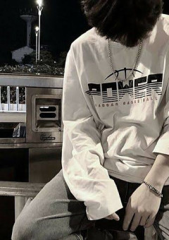 人気グループの女の子は男子なんです