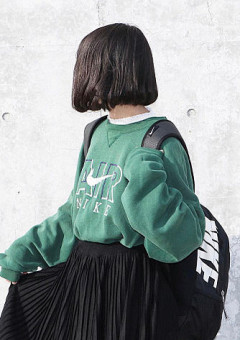 拾ってくれたのは…5人の男性…いや、アイドル