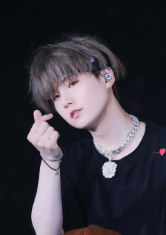 オ タ ク を 超 え て ゆ け ！