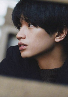 中島健人の彼女はキンプリの紅一点。