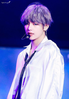 顔面彫刻テヒョン様が…生理？