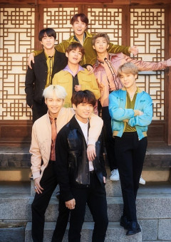 神社で出会った狐さん達。