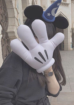 向 井 康 二 の 妹 は ト ラ ジ ャ の 紅 一 点 ．