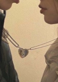 𝐋𝐨𝐯𝐞 𝐦𝐨𝐯𝐢𝐞 .