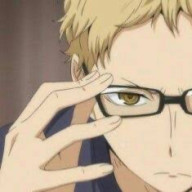 月 ☽︎‪︎.*·̩͙‬さんのアイコン画像