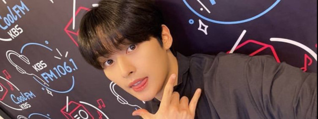 💜𝑌𝑈𝐼🖤さんの壁紙画像