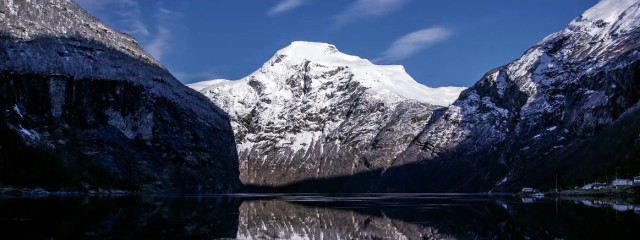由依さんの壁紙画像