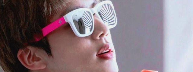 유라(yura)💜さんの壁紙画像