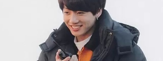   来世はぐうの助のベッド希望さんの壁紙画像