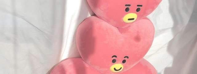 し   の  🐰さんの壁紙画像